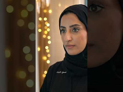 العنوان تيك توك وسناب شات بس على شاشة عملاقة