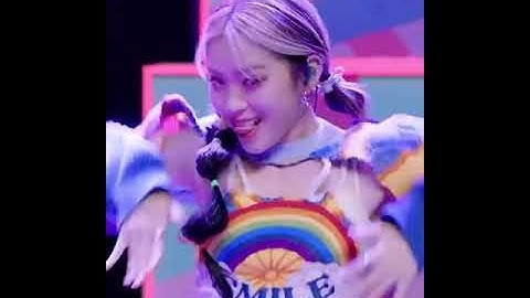 yeji #itzychaeryeong ryujin part of #loco #itzyloco #itzy #kpop