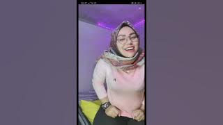 BIGO LIVE- TANTE BERKERUDUNG MAIN BASAH BASAHAN ANU NYA KELIHATAN