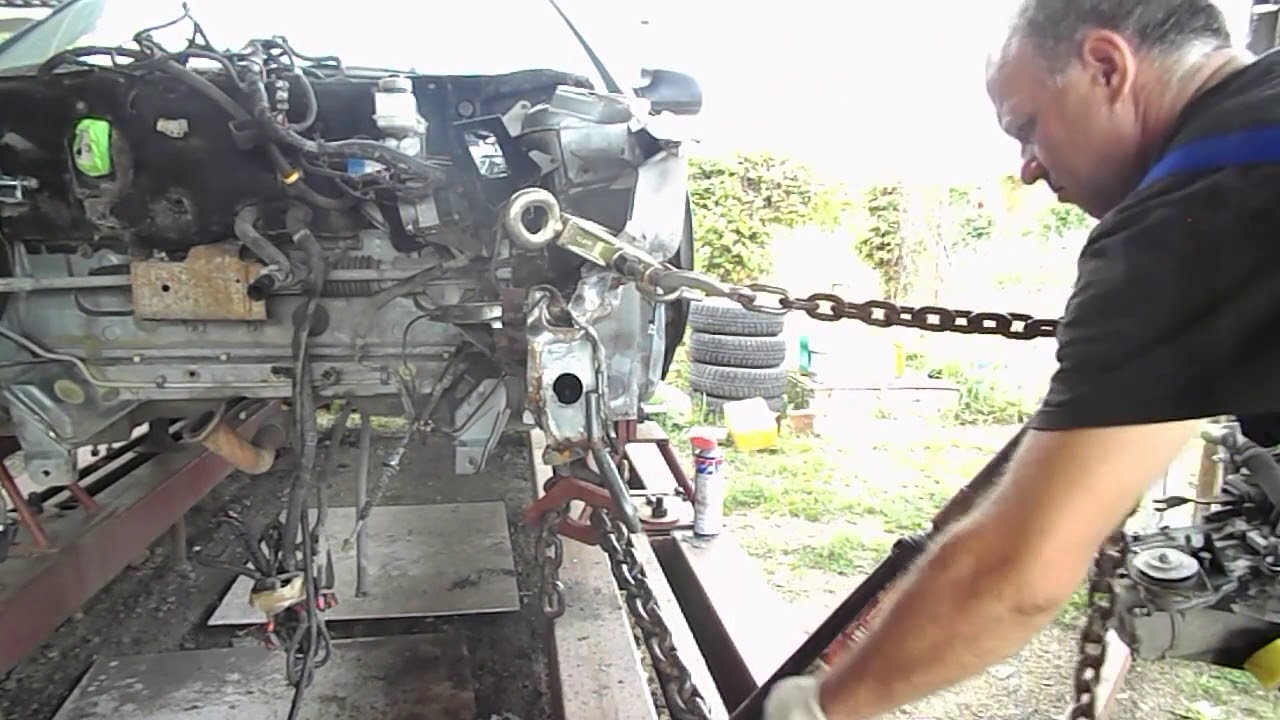 Body Repair LADA PRIORA ваз 2170 лобовой удар - YouTube