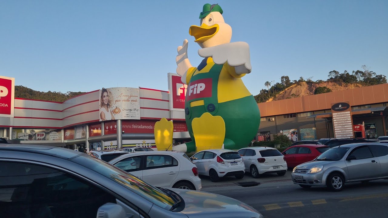 Brusque SC. FIP. feira da moda..Sábado..dia 21.05.2022...
