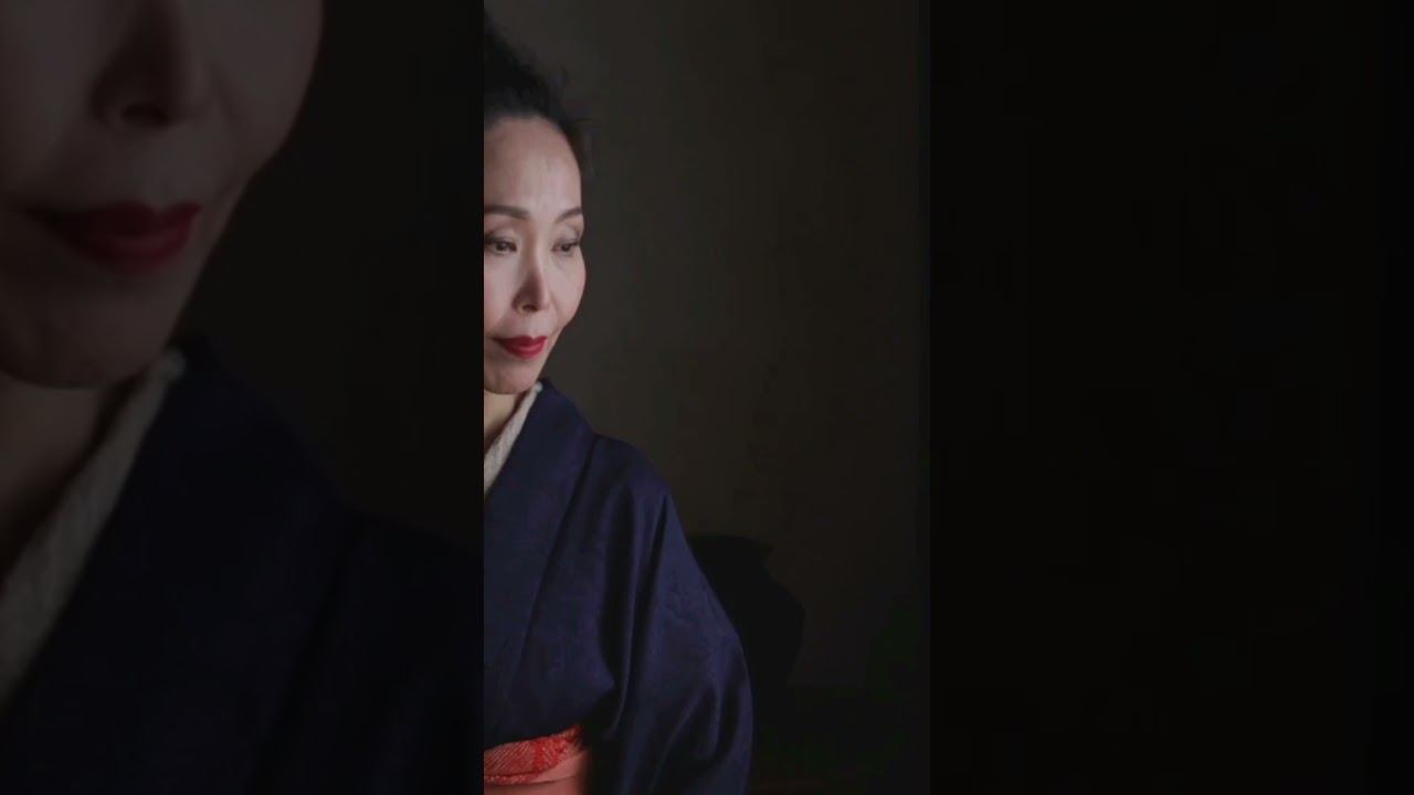 Unveiling the Mystical Kitsune: Japan's Enigmatic Fox Spirit 🦊✨ - Day 19