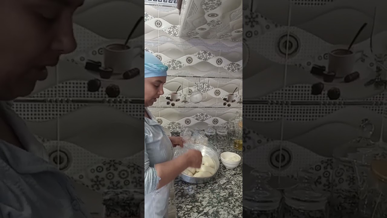 آجي تشوفي كفاش وجدات رزيزة المغربية بطريقة سهلة جدا والاقتصادية ورمضان مبارك عليكم