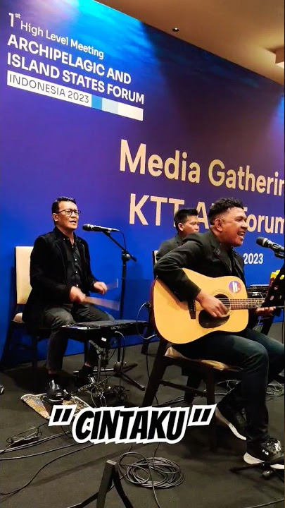 𝗖𝗜𝗡𝗧𝗔𝗞𝗨 - 𝙲𝚑𝚛𝚒𝚜𝚢𝚎 (𝚌𝚘𝚟𝚎𝚛)