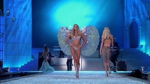 Thumbnail of Maroon 5 ,HD,Moves Like Jagger ,live Victoria's Secret Fashion Show 2011 ,HD 1080p