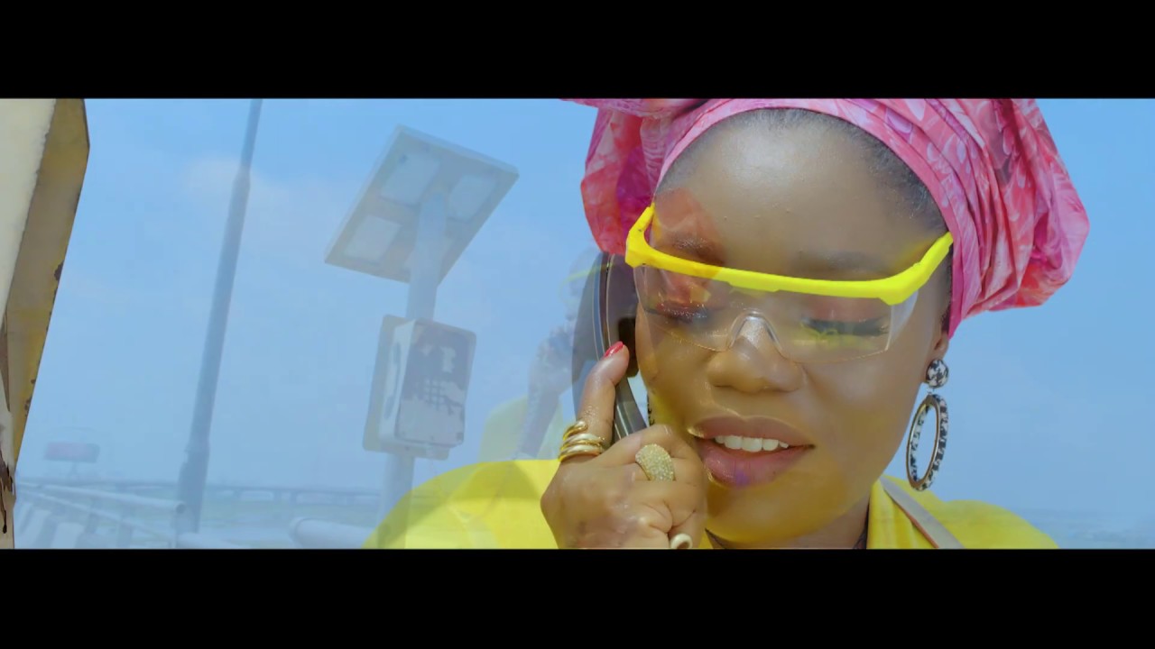 BISOLA   CONTROLLA OFFICIAL MUSIC VIDEO