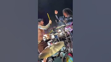 Twenty One Pilots & Crowd @ Lucca Summer Festival