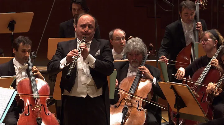 Lebrun: Oboenkonzert d-Moll  hr-Sinfonieorche...  ...