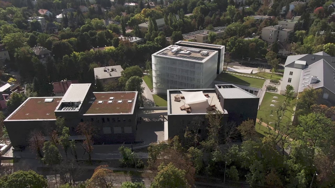 MOME Műhelyház, Műteremház, Médiaház (Bp. XII. Zugligeti út 9–25.)