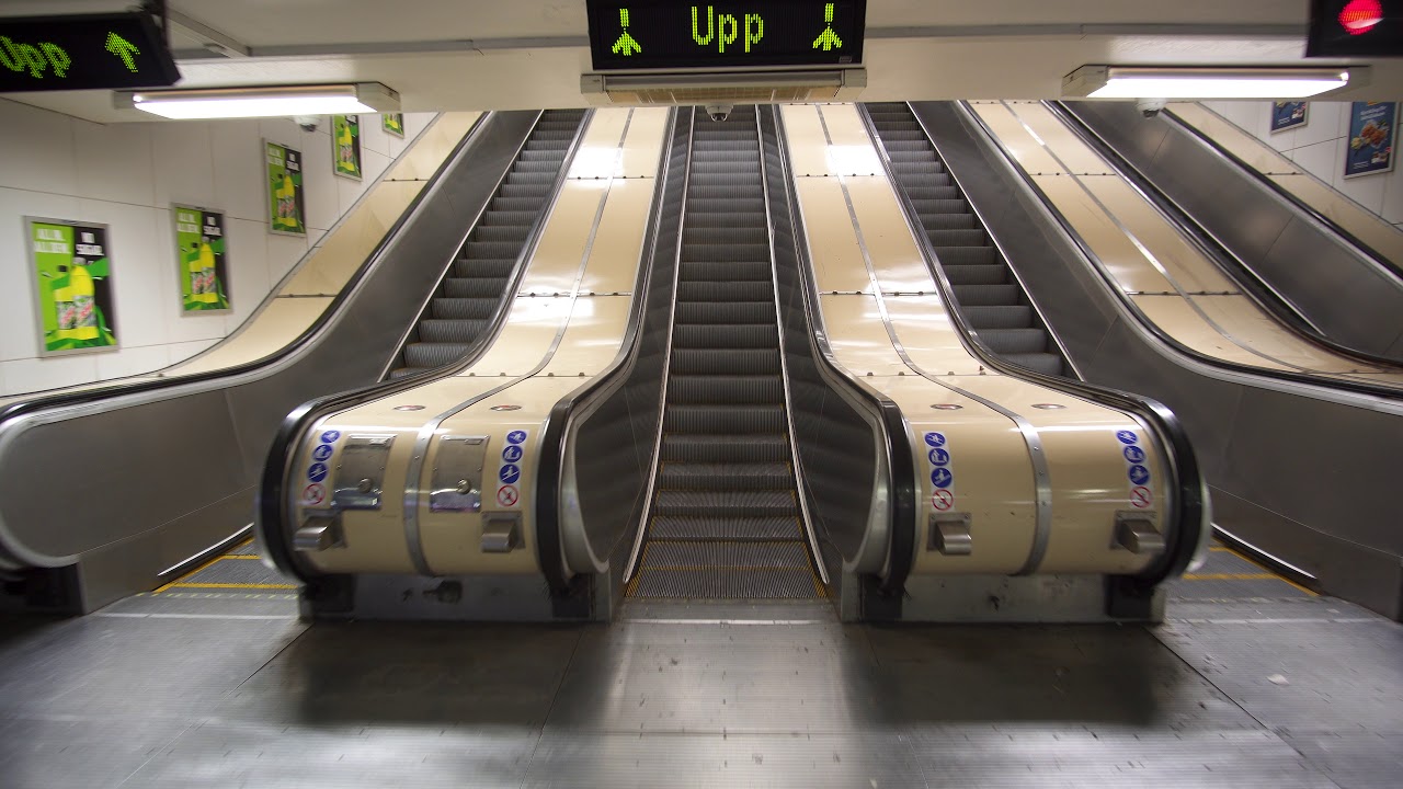 Yangi rus porno tomosha Eng katta eshak yuz suratida otiradi