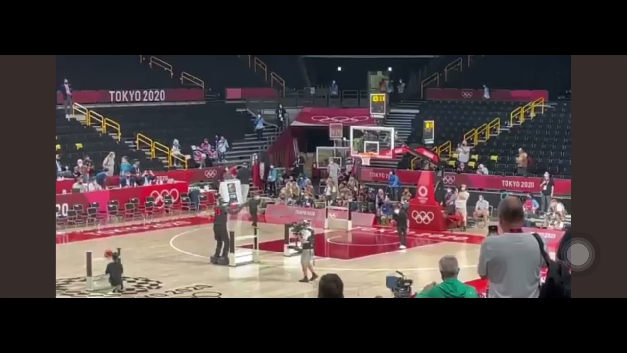 Primeiro treinador robô do mundo já existe e assinou com time de basquete