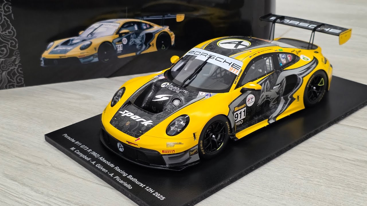 1/18 Spark - Porsche 911 GT3 R / Absolute Racing Bathurst 12h 2025