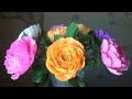 Пионовидные розы из гофрированной бумаги , МК