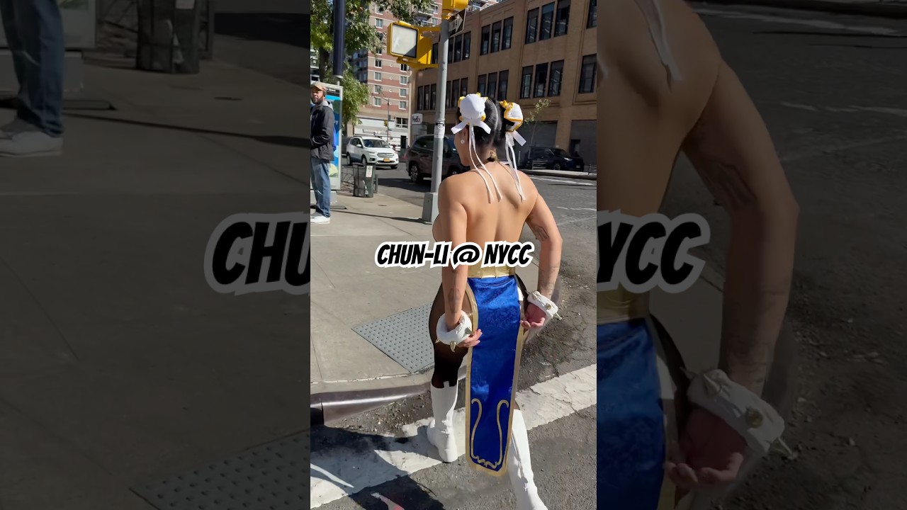 Wore my Chun-Li cosplay to NYCC! #foryou #cosplayer  #javitscenter #nycc #viralvideo