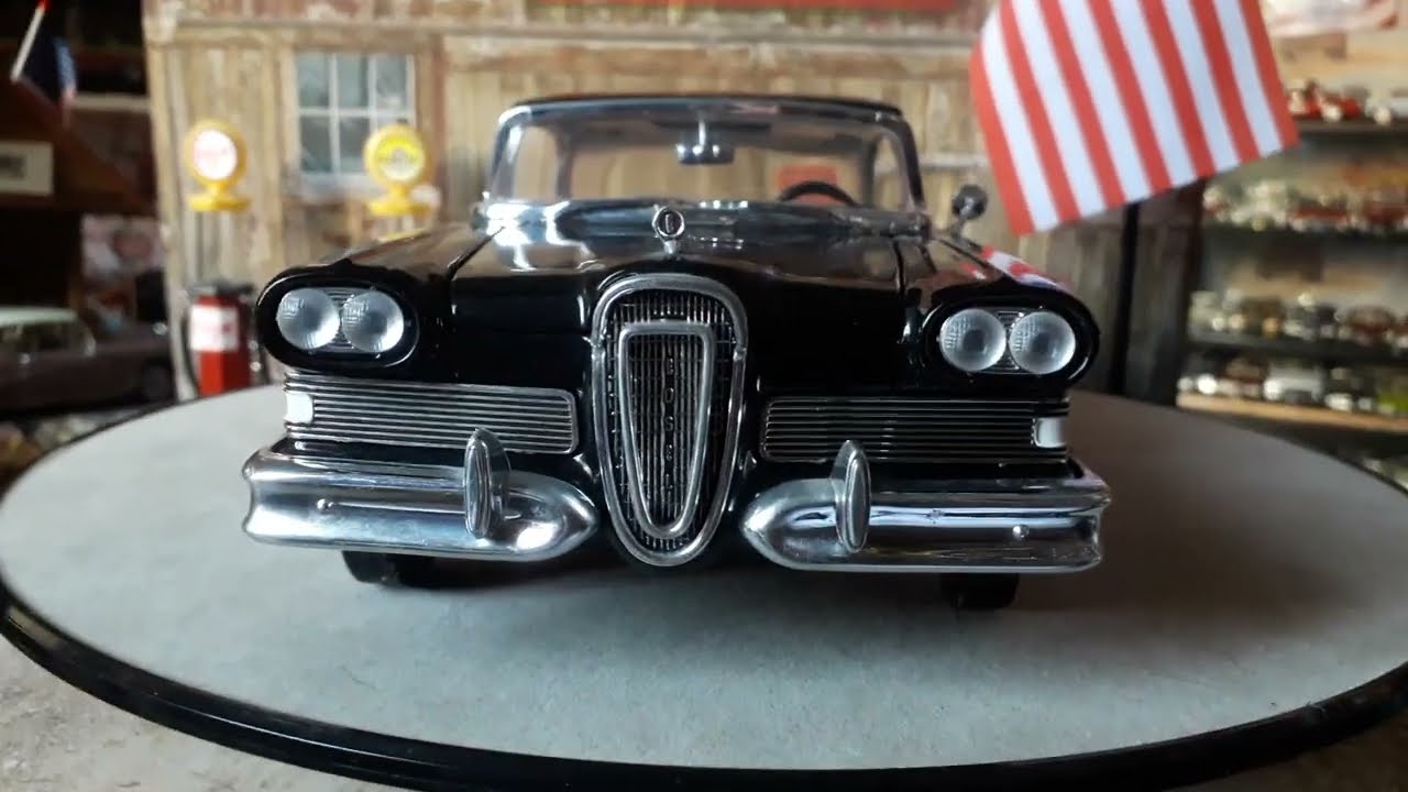 EDSEL 1958 1/18 ブラック 1/18 Road Signature 1958 Ford - Edsel Citation Coupe - YouTube