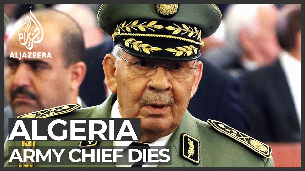 توفي أحمد قايد صلاح عن عمر يناهز 80 عاماً