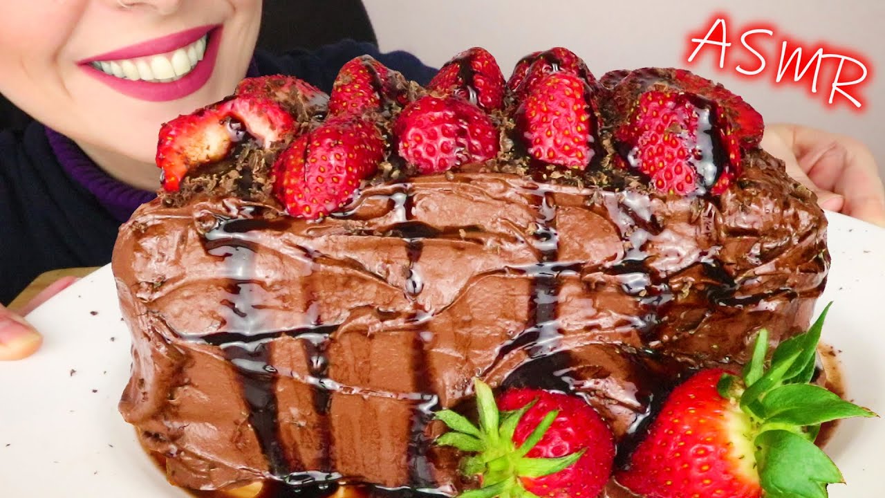 MOIST CHOCOLATE MOUSSE CAKE WITH STRAWBERRIES 🍰 | No Talking | ASMR ...