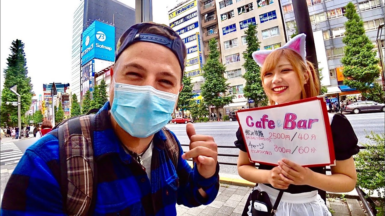 what are maid cafes