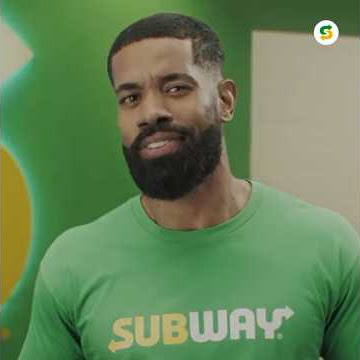 Funcionária do Subway dorme em cima do sanduíche e vídeo viraliza -  Pretinho Básico