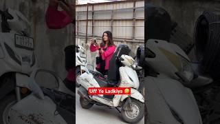 Uff Ye Ladkiya 🤣 #shorts #ytshorts #idiots #funnyshorts