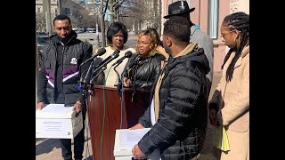WATCH NOW | Breonna Taylor's family reacts to DOJ's findings after LMPD probe