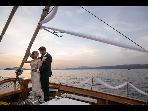 ISLAND WEDDING IN