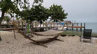 REVIEW AT CAPTAIN PIP'S MARINA & HIDEAWAY