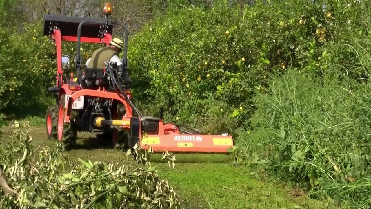 KUBOTA EK1-261 Y TRITURADORA ZEPPELIN Capitulo 1