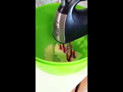 How to Make: Strawberry Lemonade Cake