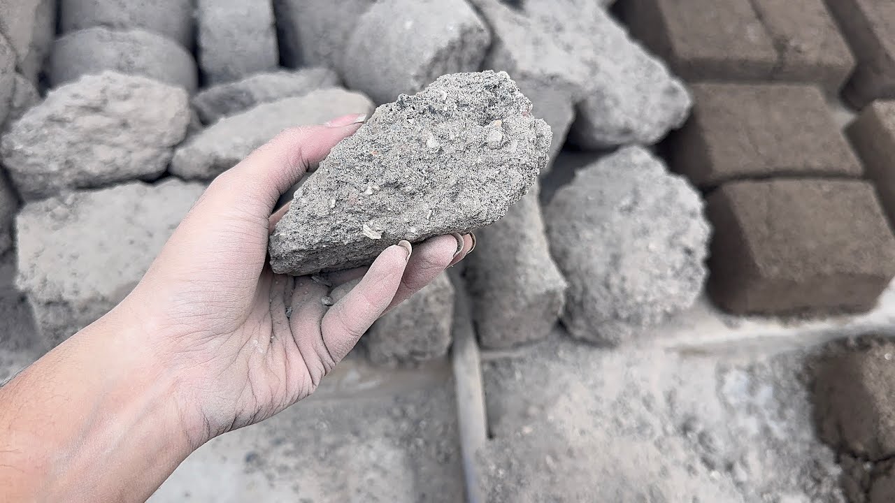 Feeling so sad to see this 🥺🥲new crumbling vlog with crumbling 