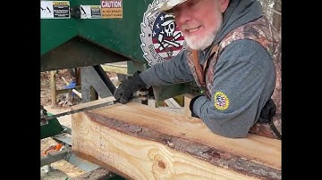 Freshly cut logs reveal this cutting secret #sawmill #woodworking #tools