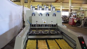 Máy cắt túi 8 line tự động đột quai.