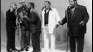 Video voorbeeld van "The Persuasions Let It Be"