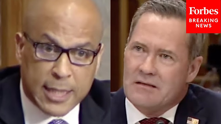 'I Heard You Just Blame Biden!': Cory Booker Lambasts Mike Waltz For Deflecting Blame For Signalgate
