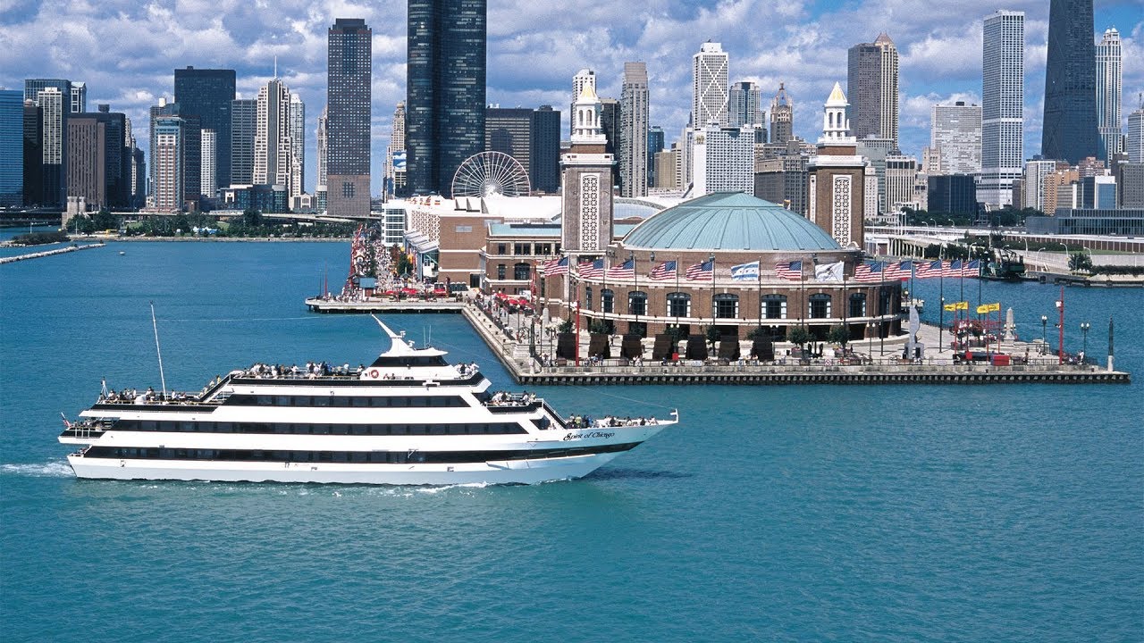 dinner cruise on chicago river