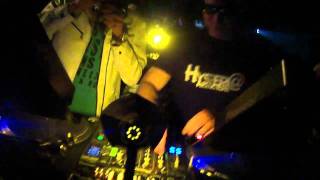 DJ YURI VS DJ ARIEL