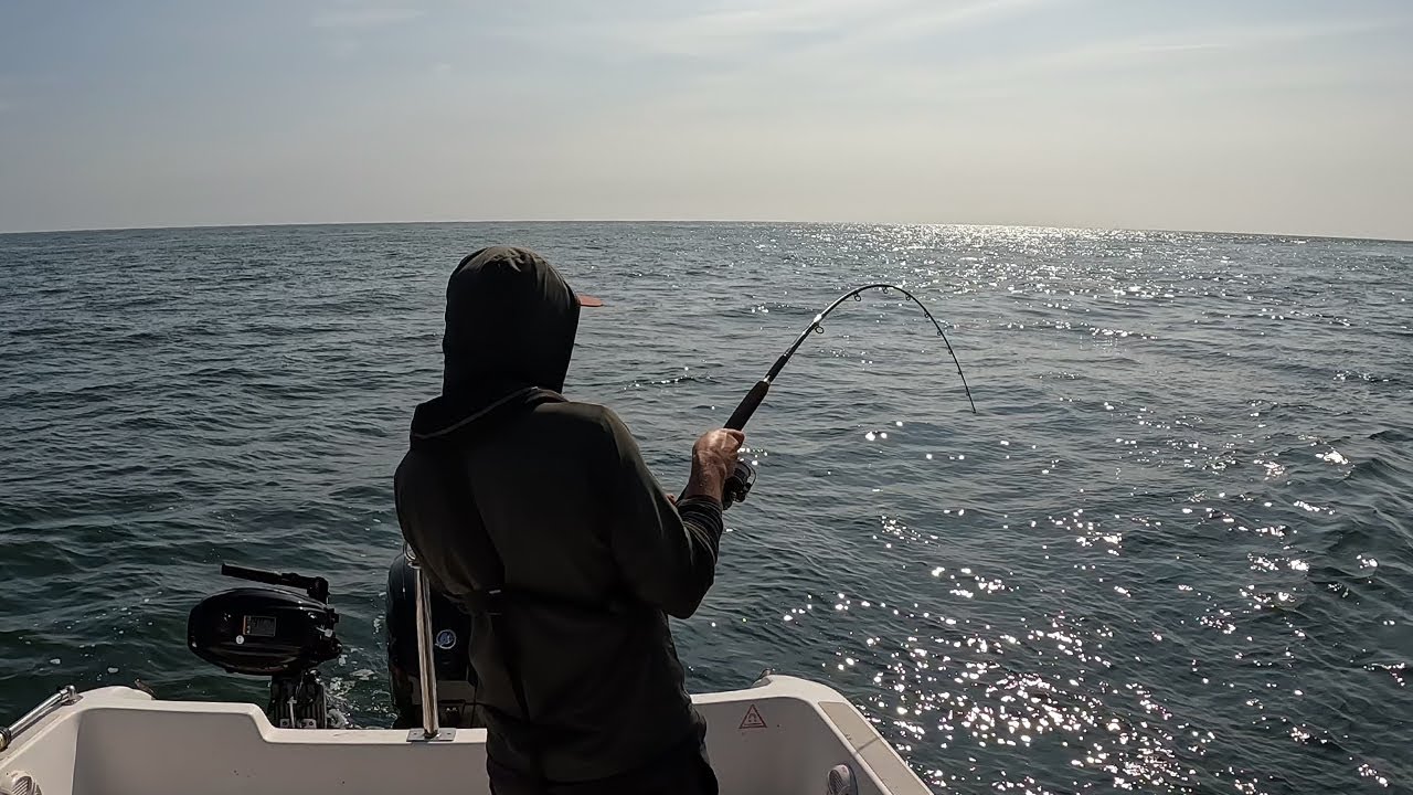 Lure Fishing for Bass, Pollack & Mackerel | First Trip on My New Boat