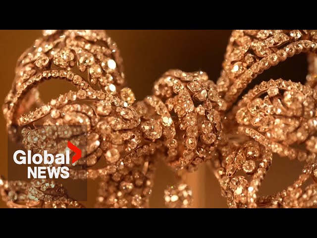 French police arrest 5 more suspects in Louvre heist investigation