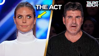 Download Lagu Heidi Klum Becomes A Human Canvas For Oskar and Gaspar | America's Got Talent MP3