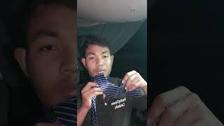 Wrong way to tie a tie with T-shirt