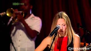 Sheryl Crow - &quot;Out Of Our Heads&quot; - LIVE - Alternate Version (with sax!)