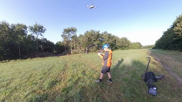 Hand launch (and land) with the Fimi X8 SE