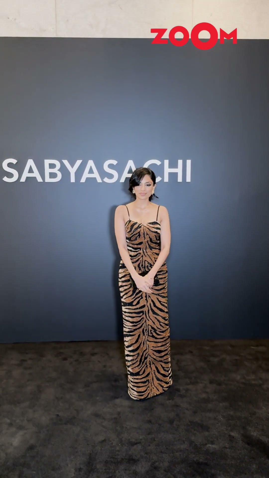 Sobhita Dhulipala WOWS in tiger print dress at Sabyasachi’s 25th Anniversary Show!? #shorts