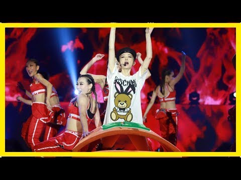 謝金燕蜜桃臀超吸睛　〈turn口罩〉對嘴穩坐收視第一