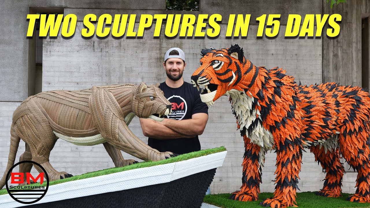 ⁣2 LIFE SIZE Sculptures in 15 DAYS  for the Goodyear Cotton Bowl.