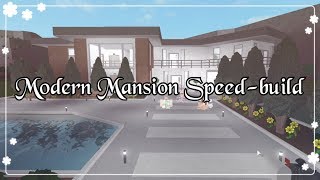 Bloxburg - Modern Mansion Speed-build