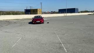 Mazda mx5 ND doing donuts