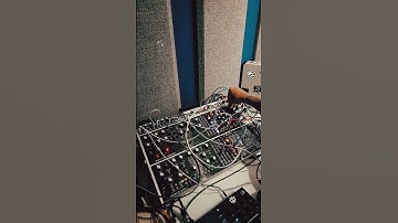 patching with no purpose... #modularsynthesis #eurorack  #intellijel #sounddesign #bleepsandbloops