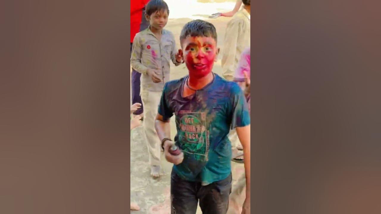 9 years old kid before holi🤣🔥| indian family#shorts #indian #relatable #chotabhai #holi