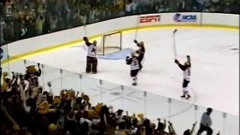 2002 Gopher Hockey - Frozen Four Michigan Music Video